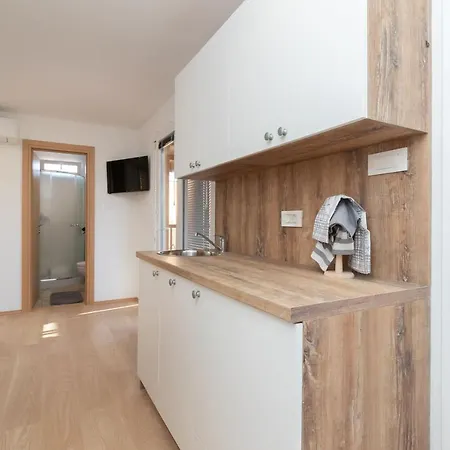 Mobile Sea Bream Tatil Evi *